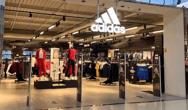 Offerta di Lavoro per Assistente alle Vendite presso Adidas: Come Candidarsi